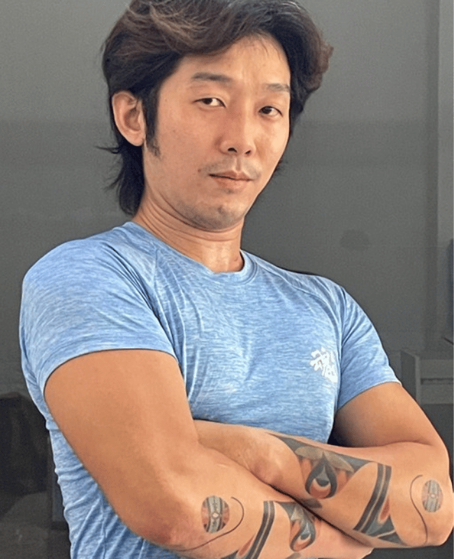 覺醒健身教練團 覺醒健身教練團