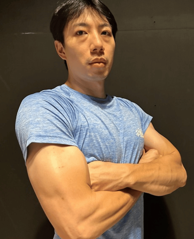覺醒健身教練團 覺醒健身教練團